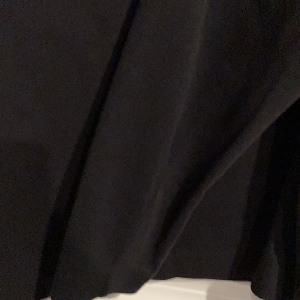 Perry Ellis long  sleeve collared shirt
Please view pictures - Picture 6 of 8